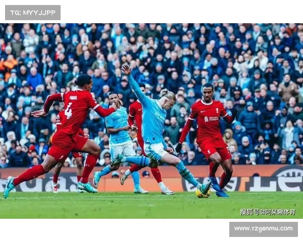 英超争冠形势激烈 多支豪门争夺冠军宝座 谁将最终脱颖而出 英超争冠形势激烈 多支豪门争夺冠军宝座 谁将最终脱颖而出