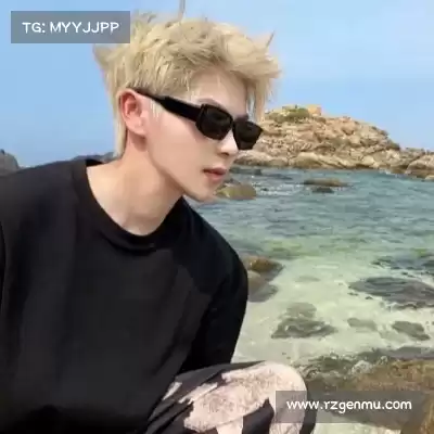 富承青